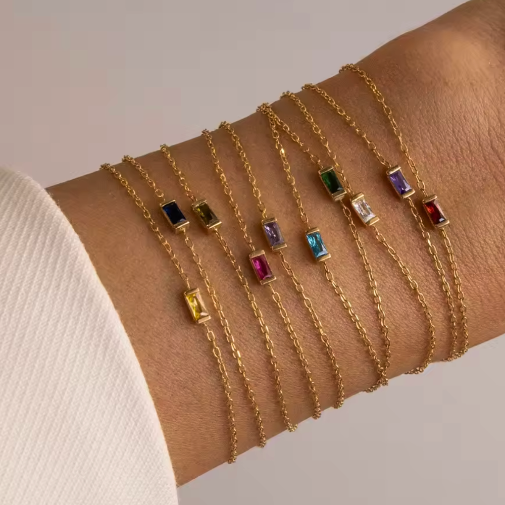 Armband med hjärtlinje och födelsesten – vy 4