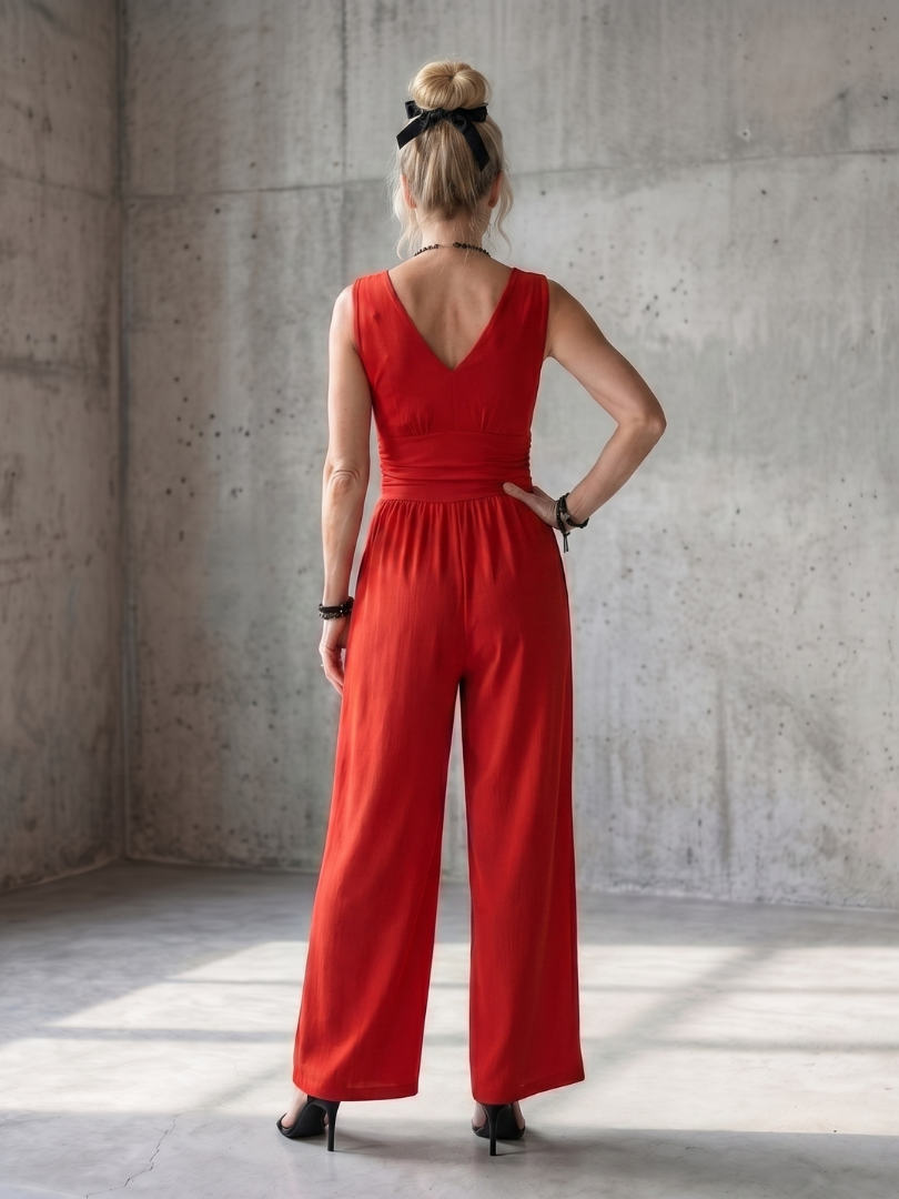 Vincenza | Djup v-ringning midjemarkering jumpsuit med vida ben