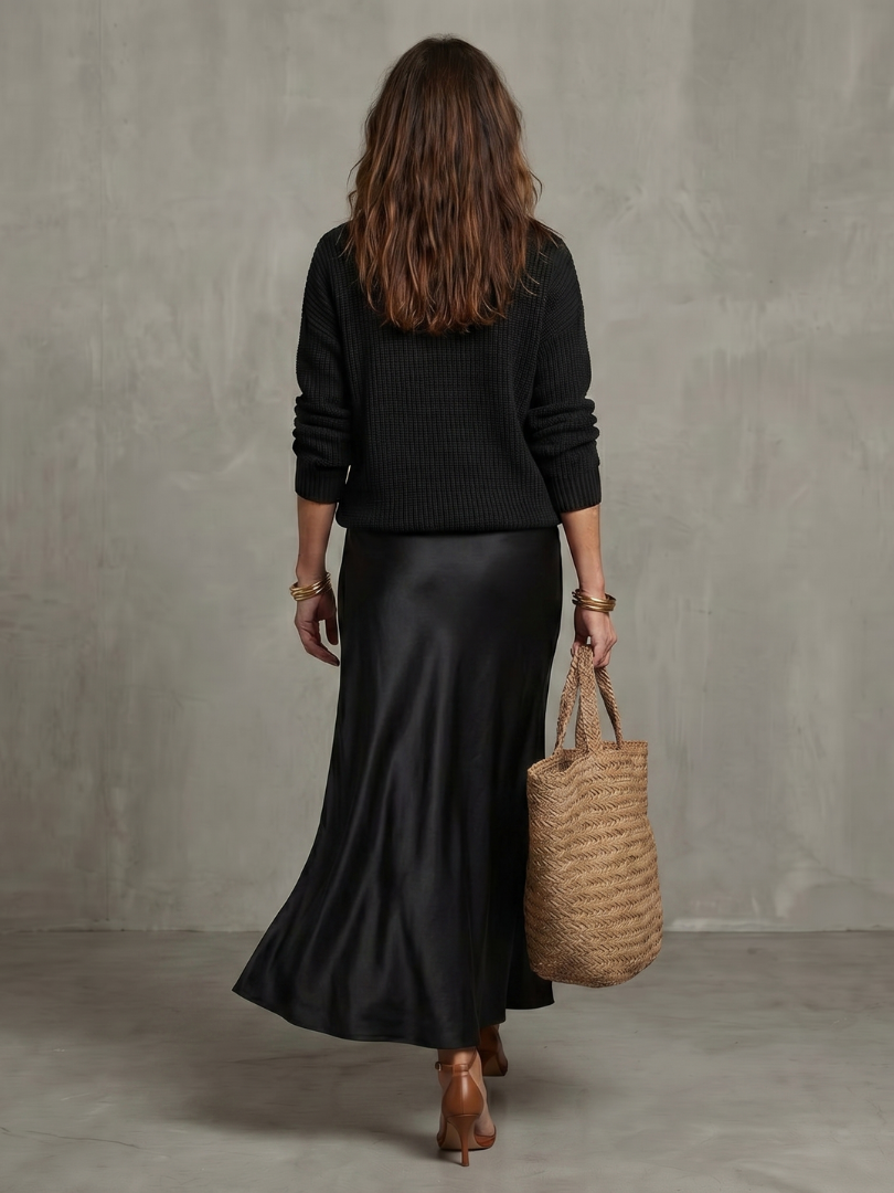 Luciana | Snedskuren satinkjol stickat lager set
