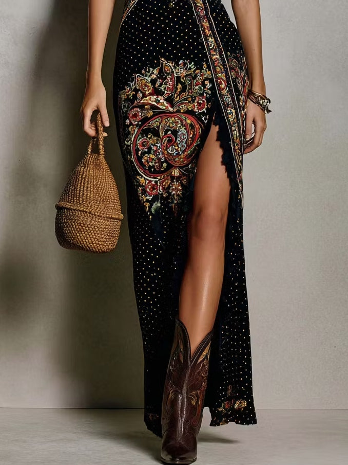 Boho-gemustertes Maxikleid mit tiefem V-Ausschnitt und hohem Schlitz