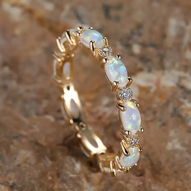 Vintage evighetsring i guld med opal – vy 8